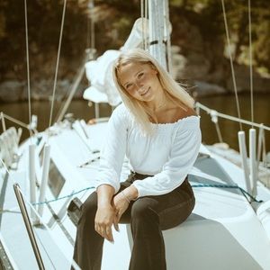 Meet your Posher, Brooke